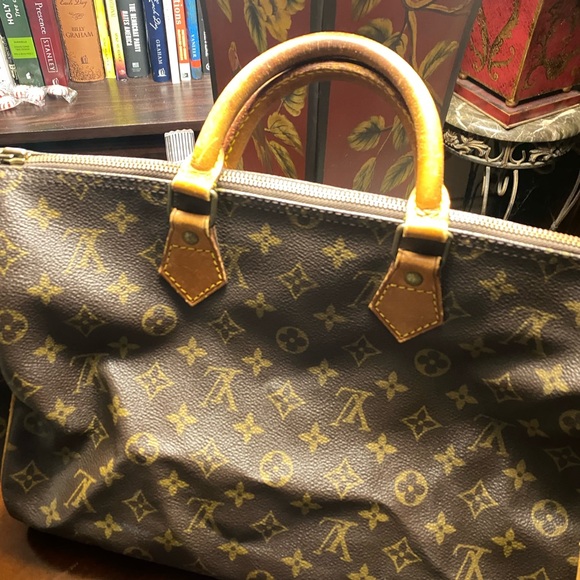 Authentic Louis Vuitton bag - Picture 10 of 12
